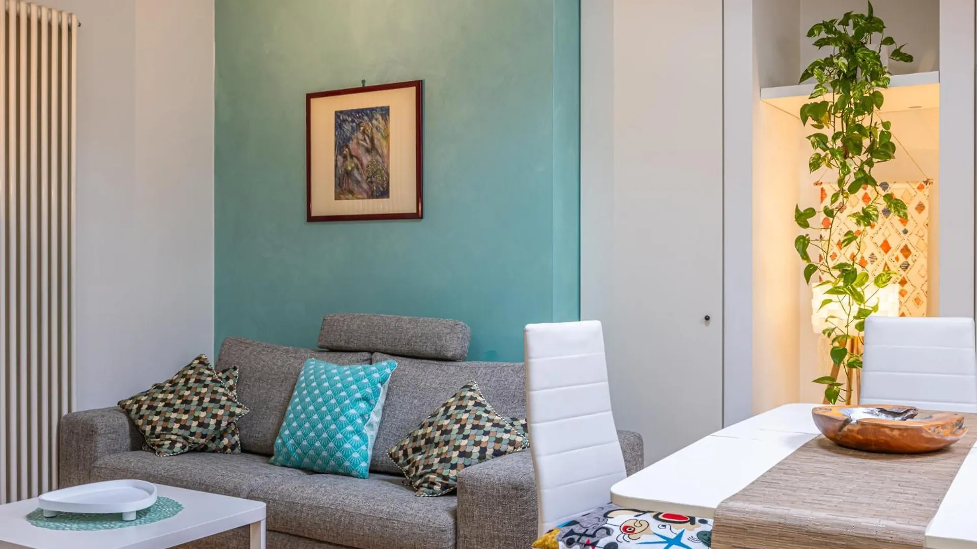 Castle Retreat- Lake And Attractions In 120Mt Apartment Desenzano del Garda Italy