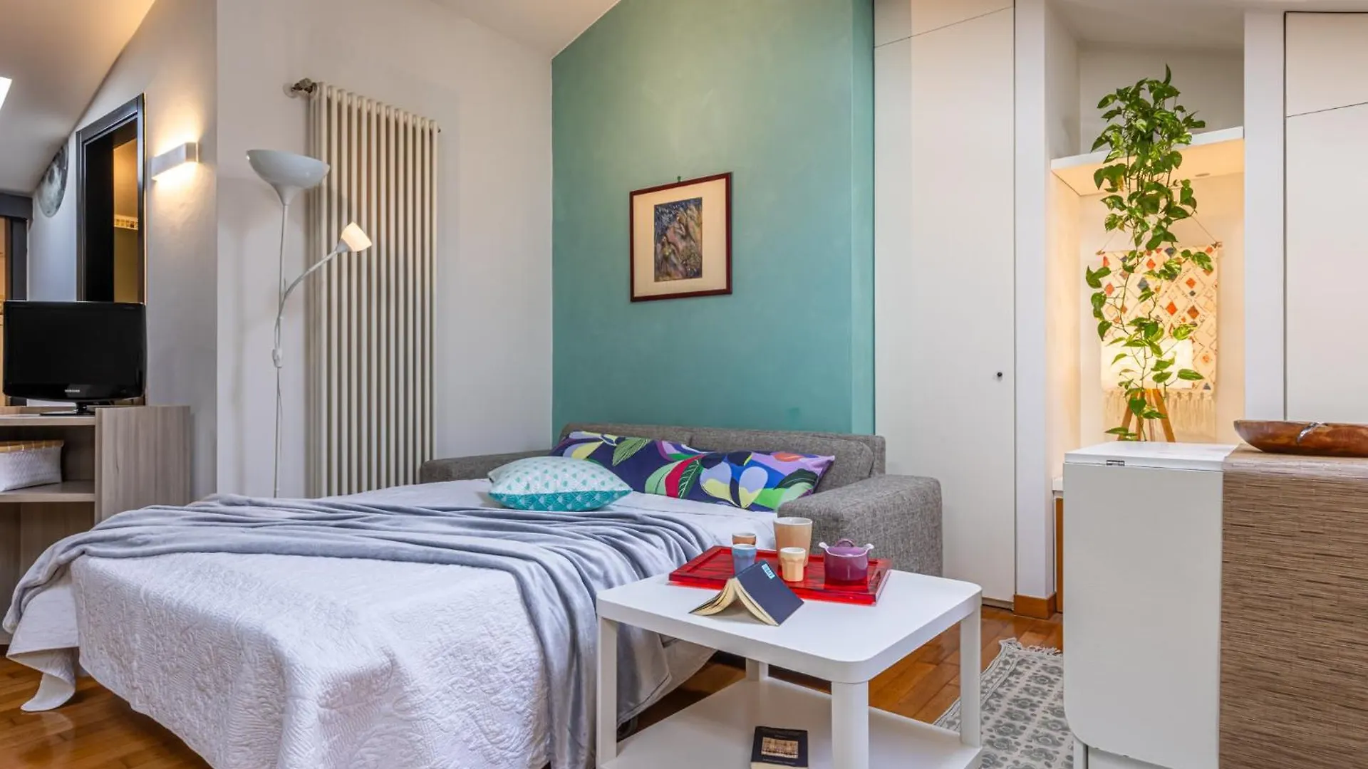 Castle Retreat- Lake And Attractions In 120Mt Apartment Desenzano del Garda