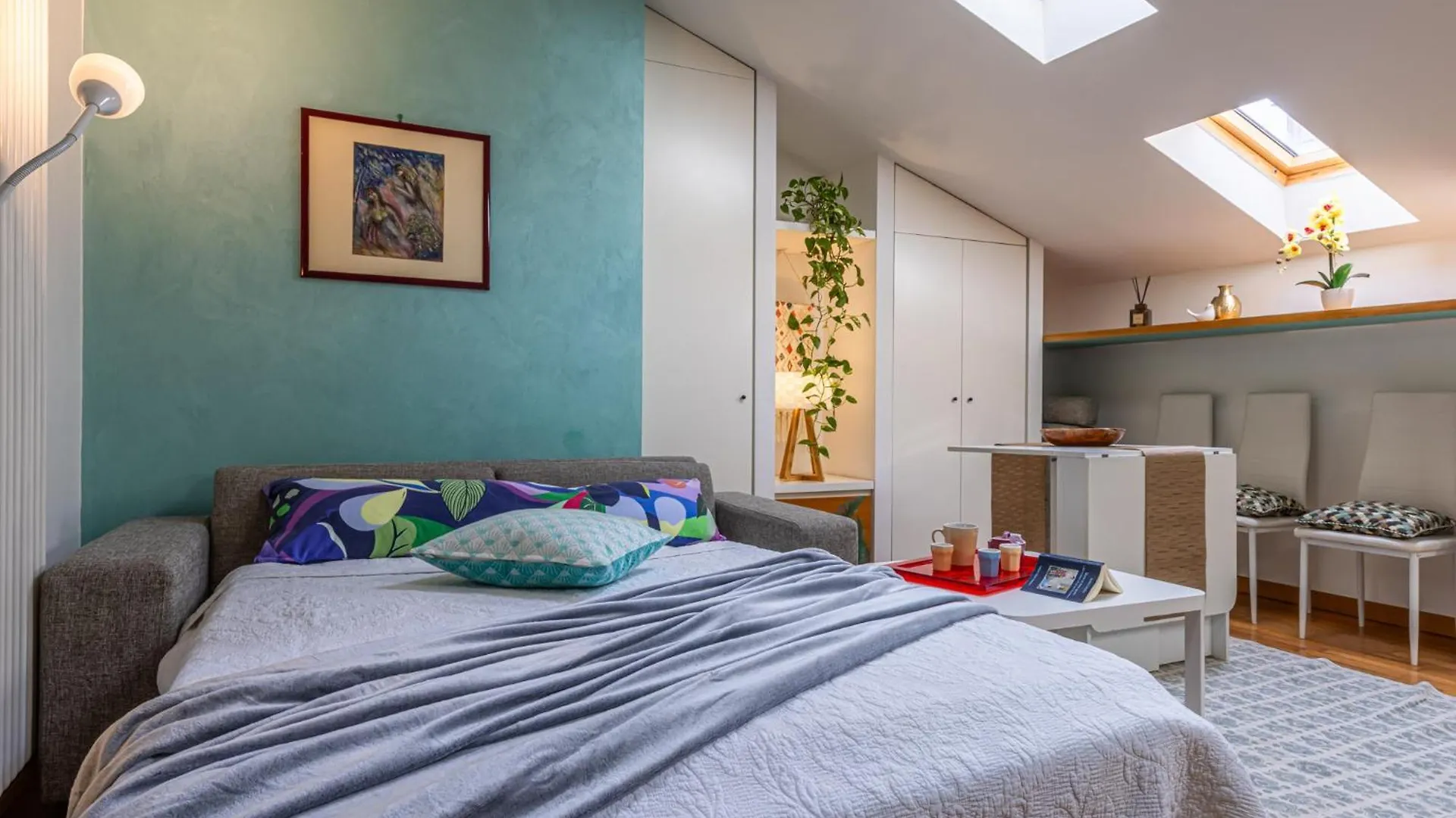 Castle Retreat- Lake And Attractions In 120Mt Apartment Desenzano del Garda